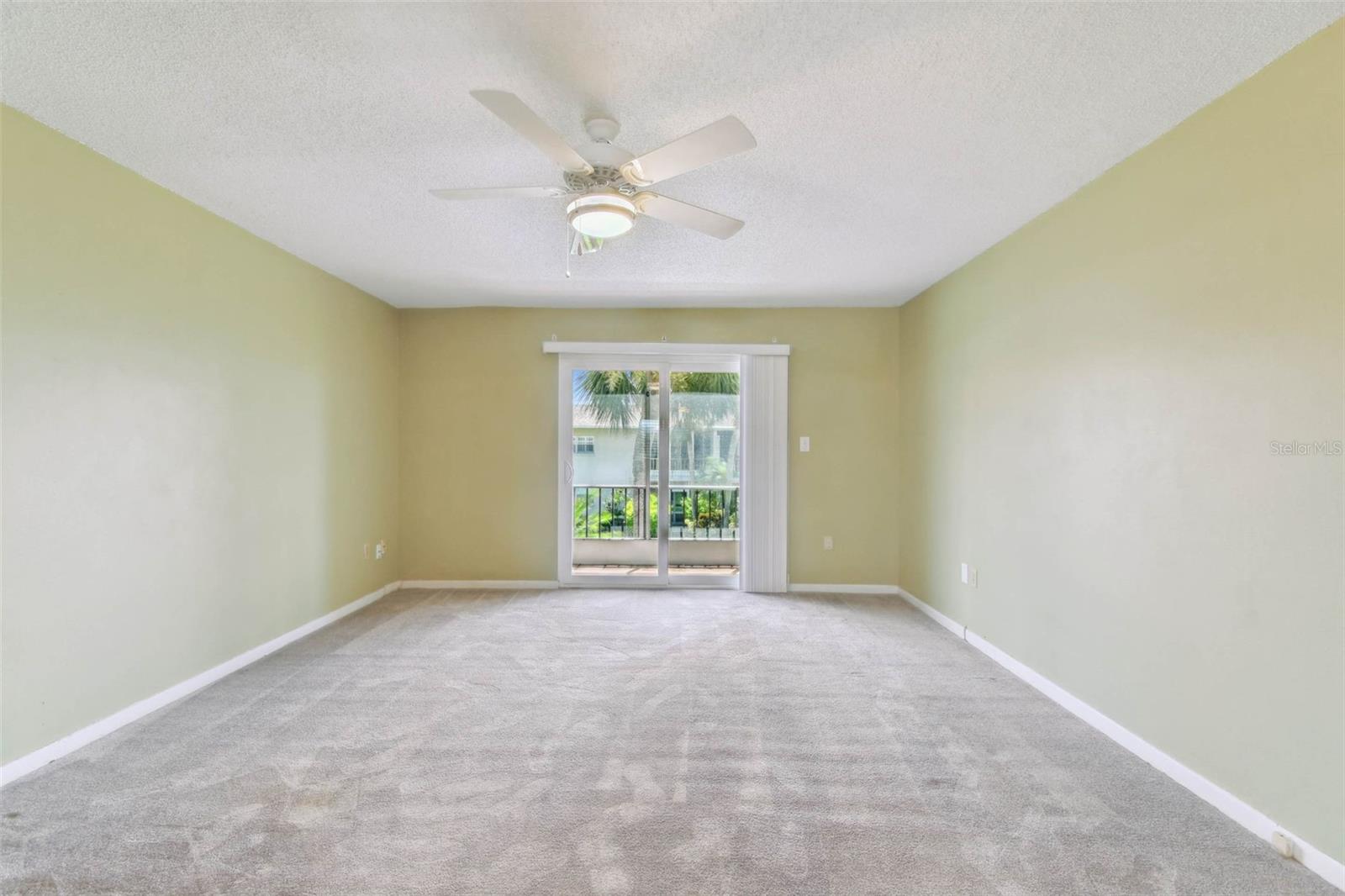 SABAL PALM GARDENS - Residential