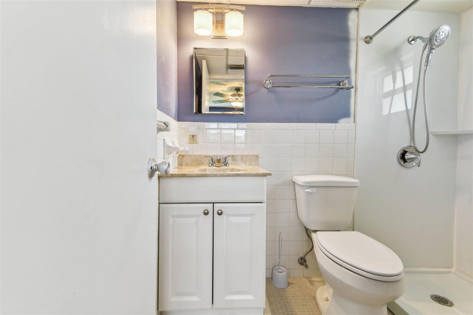 SABAL PALM GARDENS - Residential