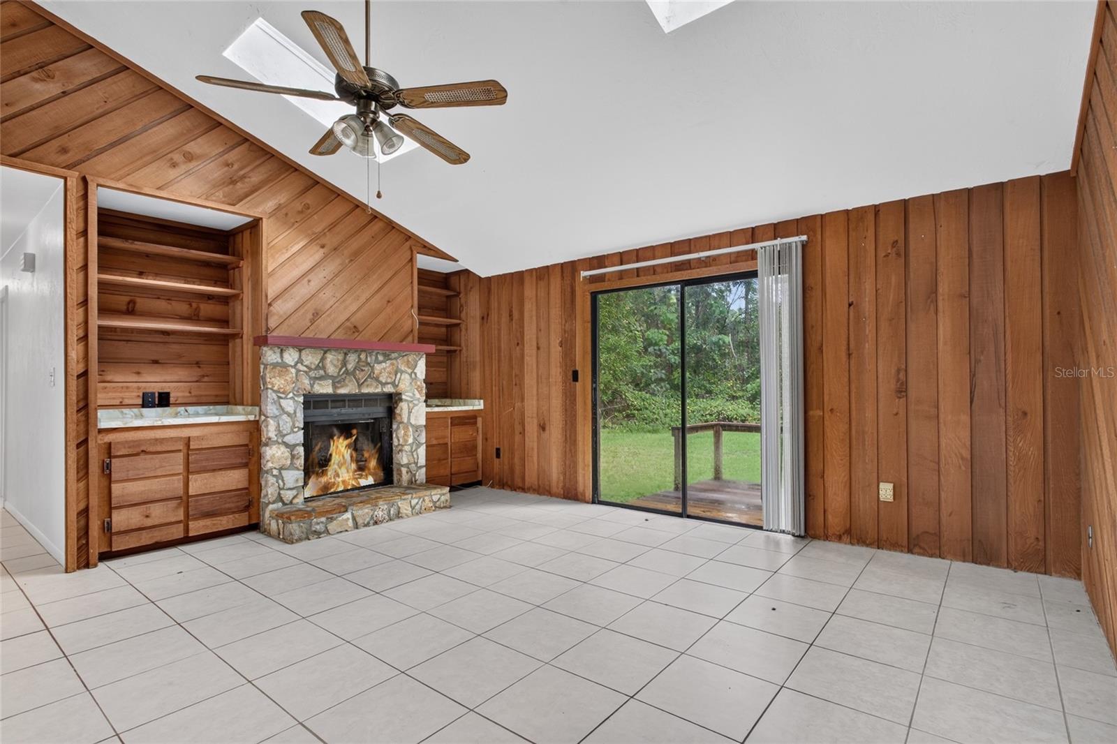 7714 SW 5TH PLACE