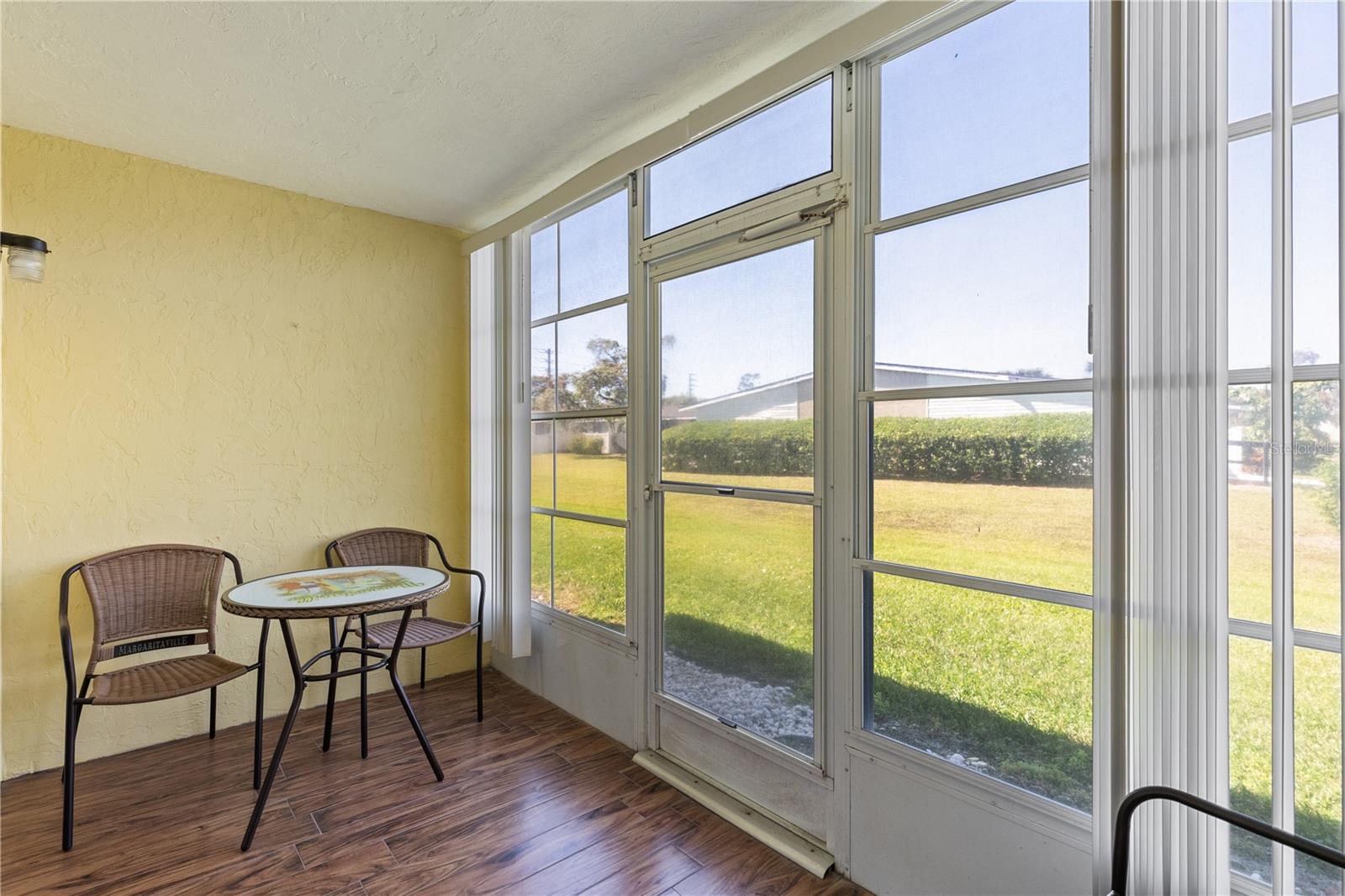 CROWN COLONY SOUTH - Residential