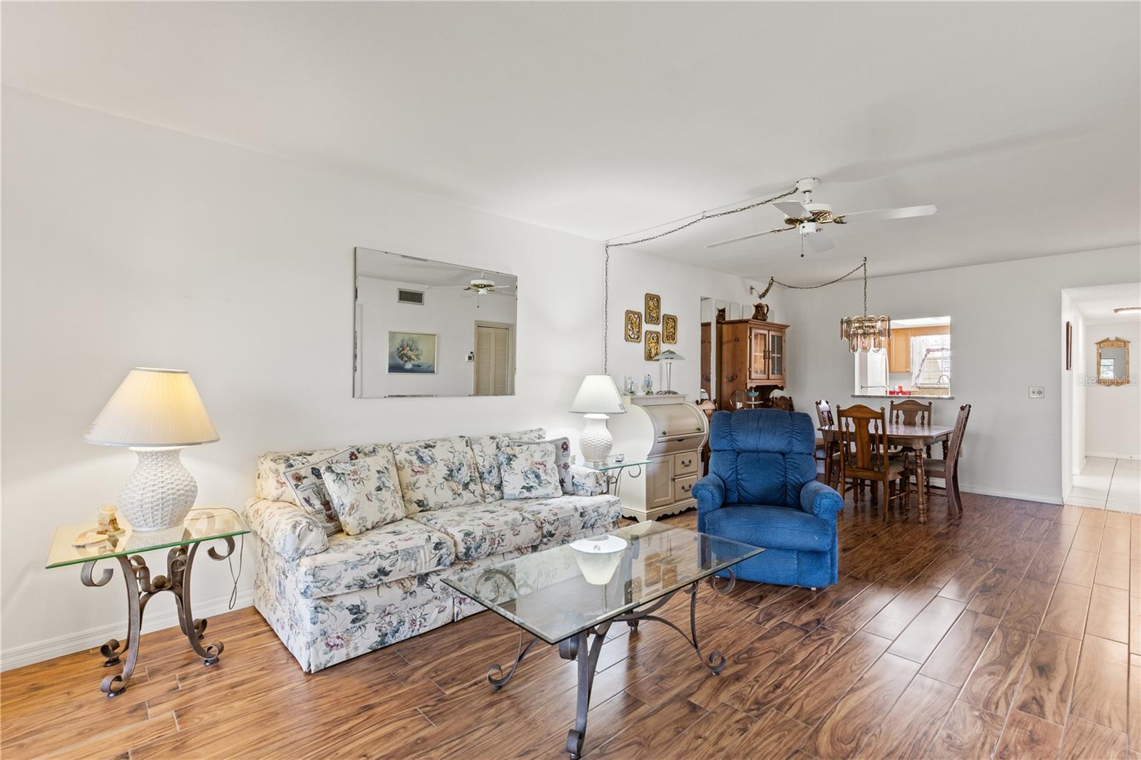 CROWN COLONY SOUTH - Residential