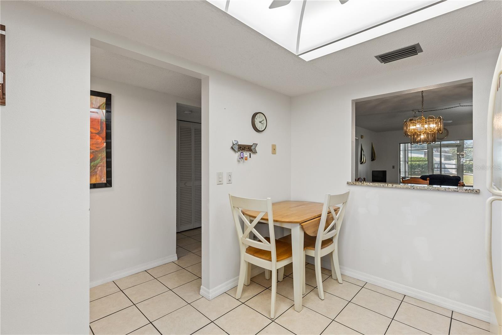 CROWN COLONY SOUTH - Residential