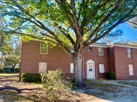 8490 13TH STREET N A ST PETERSBURG FL 33702