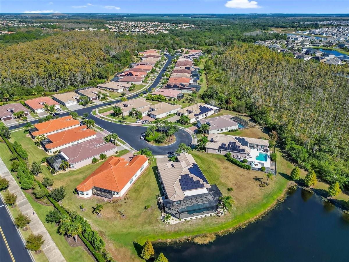 VALENCIA LAKES TR P - Residential