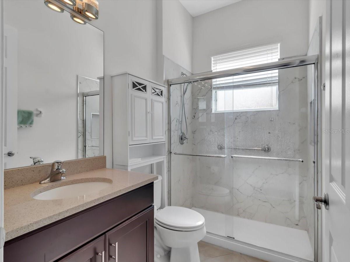 VALENCIA LAKES TR P - Residential