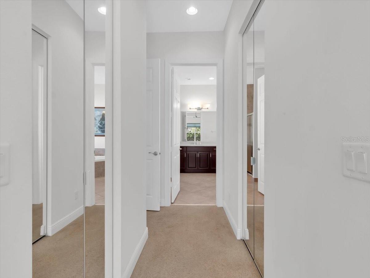 VALENCIA LAKES TR P - Residential