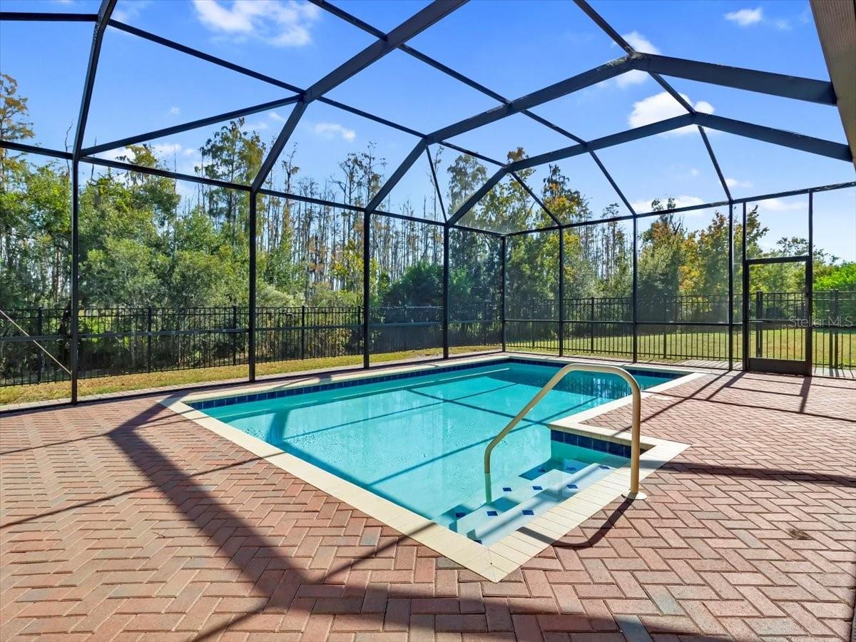 VALENCIA LAKES TR P - Residential