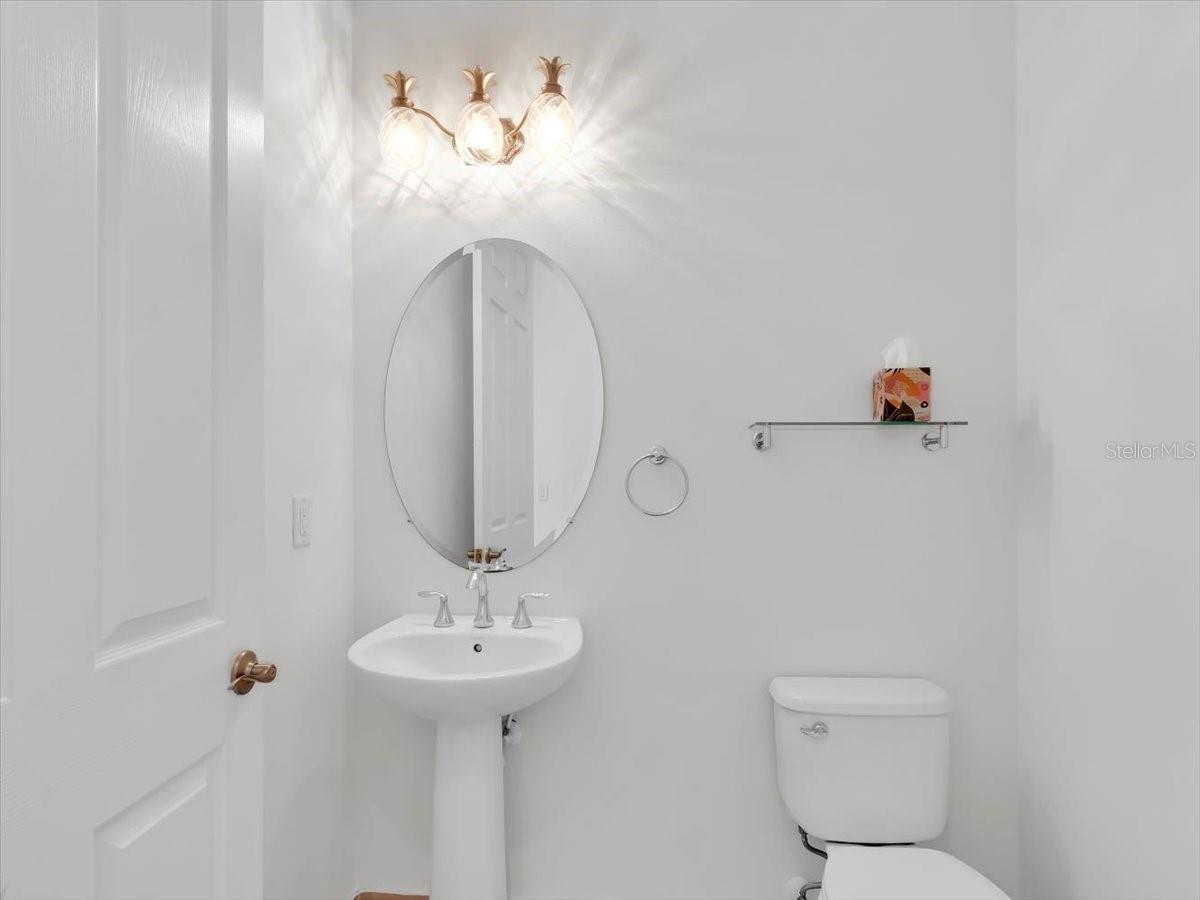 VALENCIA LAKES TR P - Residential