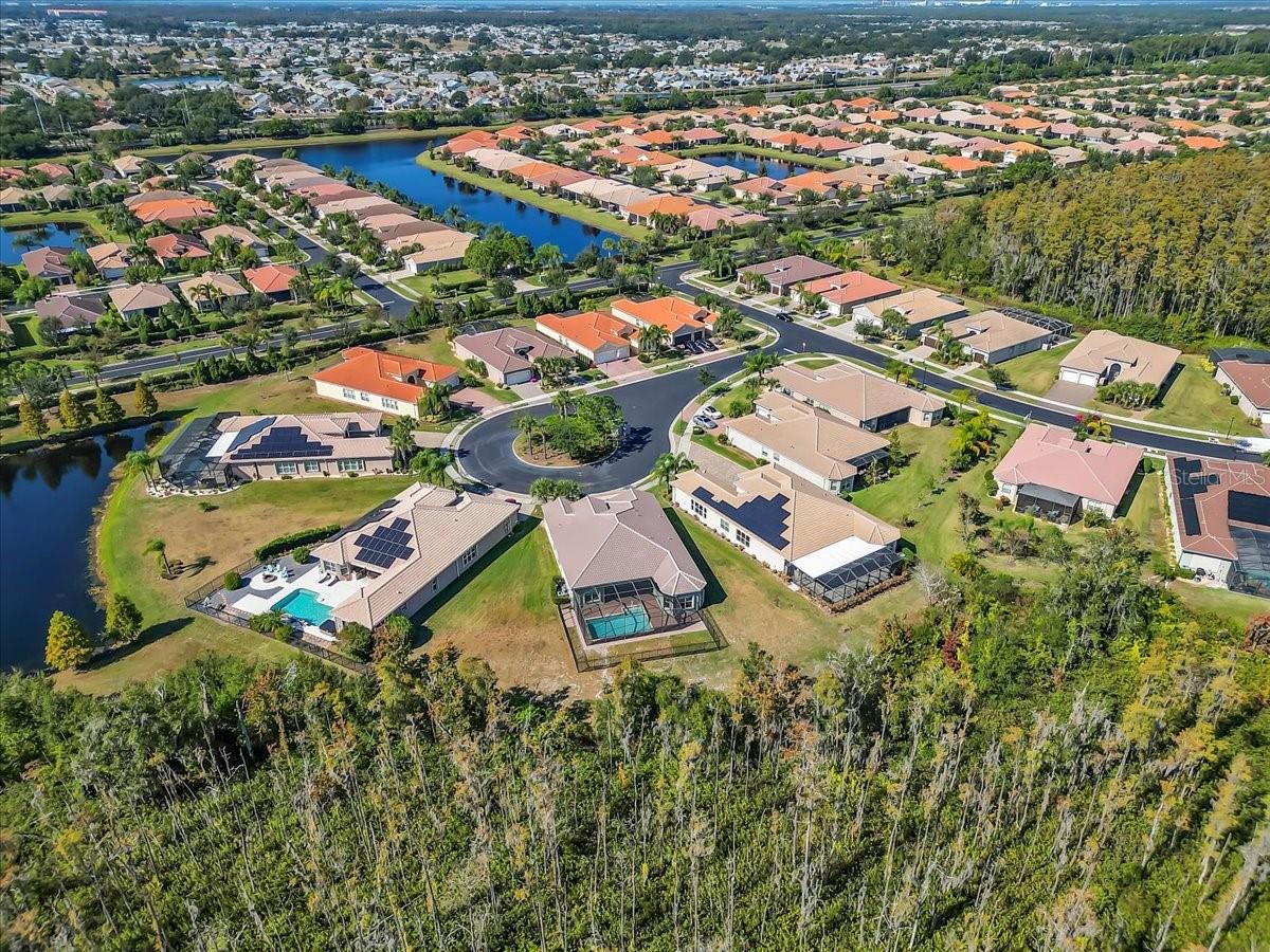 VALENCIA LAKES TR P - Residential