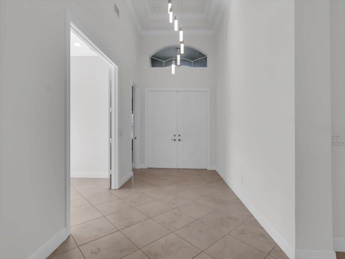 VALENCIA LAKES TR P - Residential