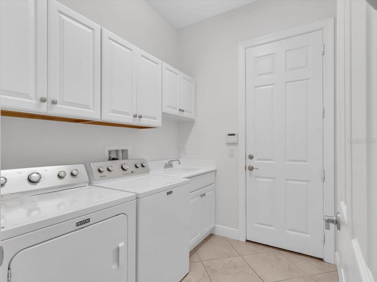 VALENCIA LAKES TR P - Residential