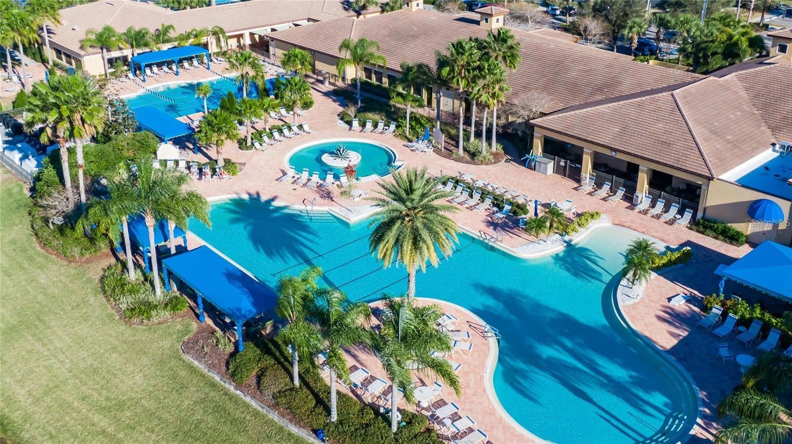 VALENCIA LAKES TR P - Residential