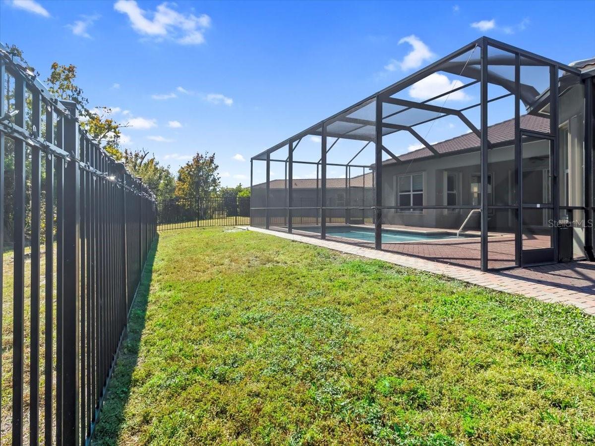 VALENCIA LAKES TR P - Residential