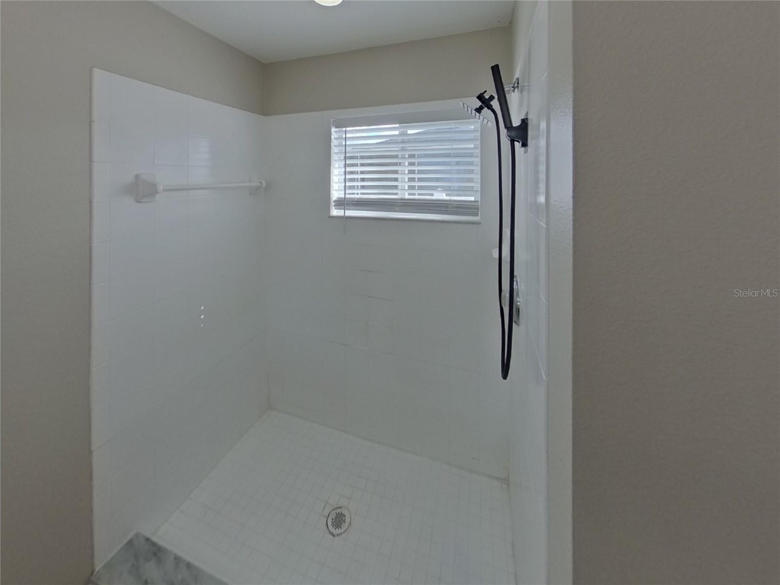 SOUTH RIDGE PH 1 & PH - Residential Lease