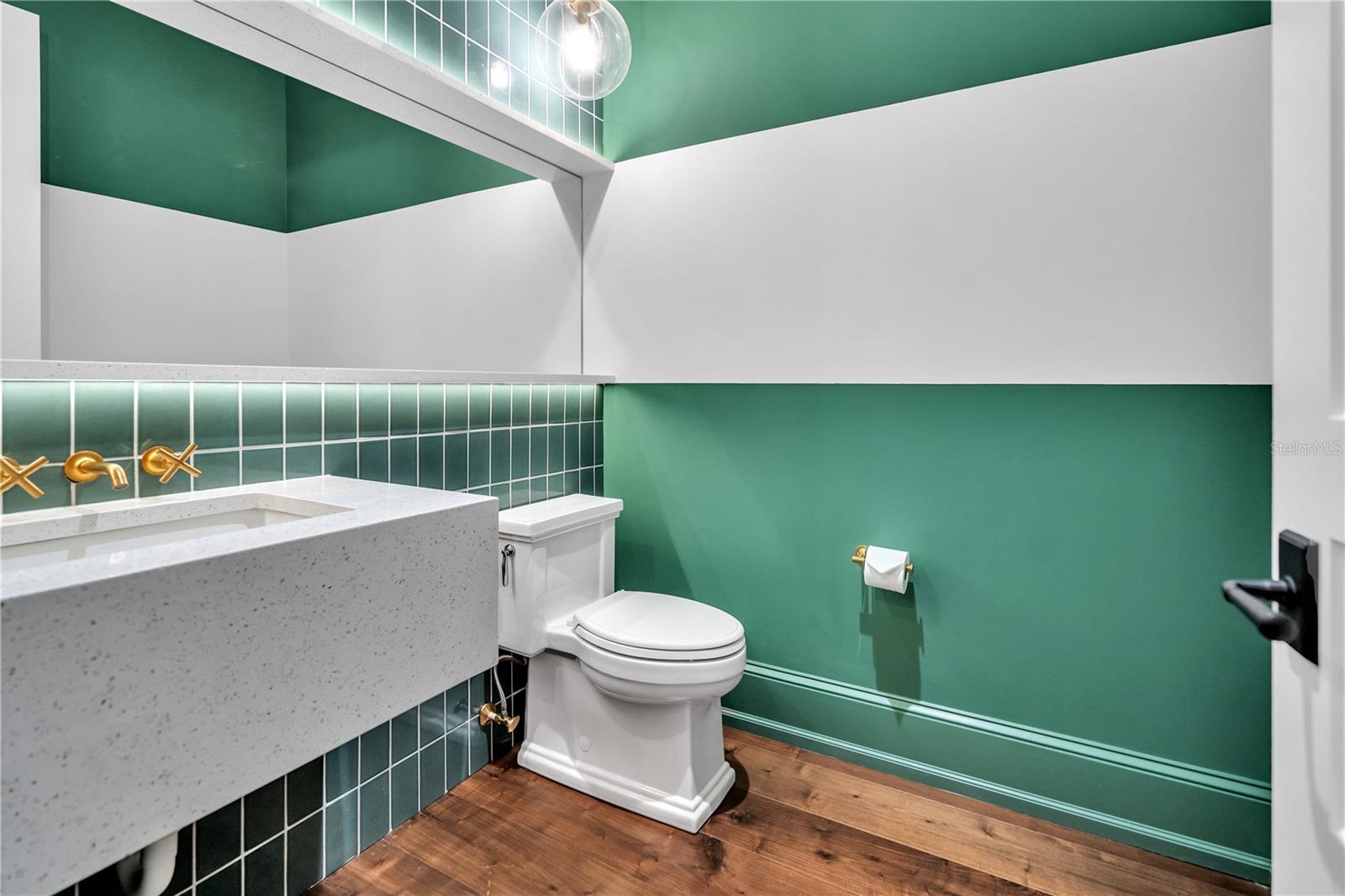 BENTLEY PARK 2ND REP - Residential