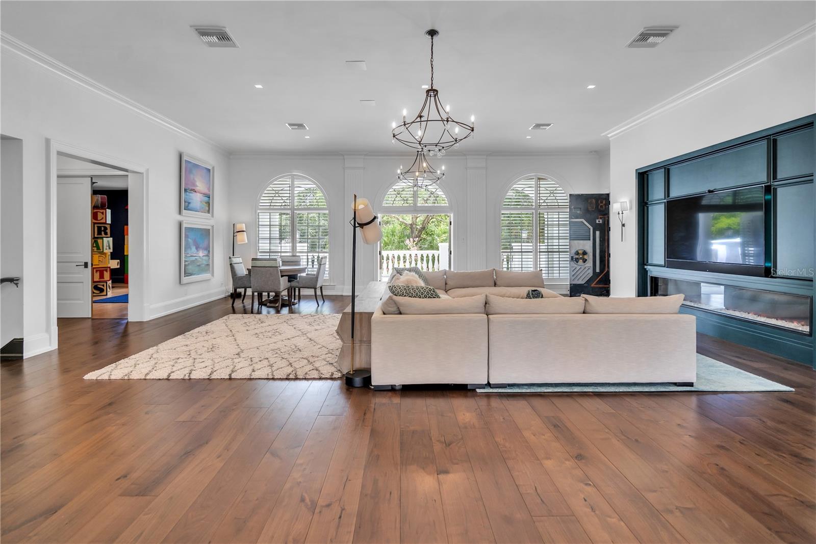 BENTLEY PARK 2ND REP - Residential
