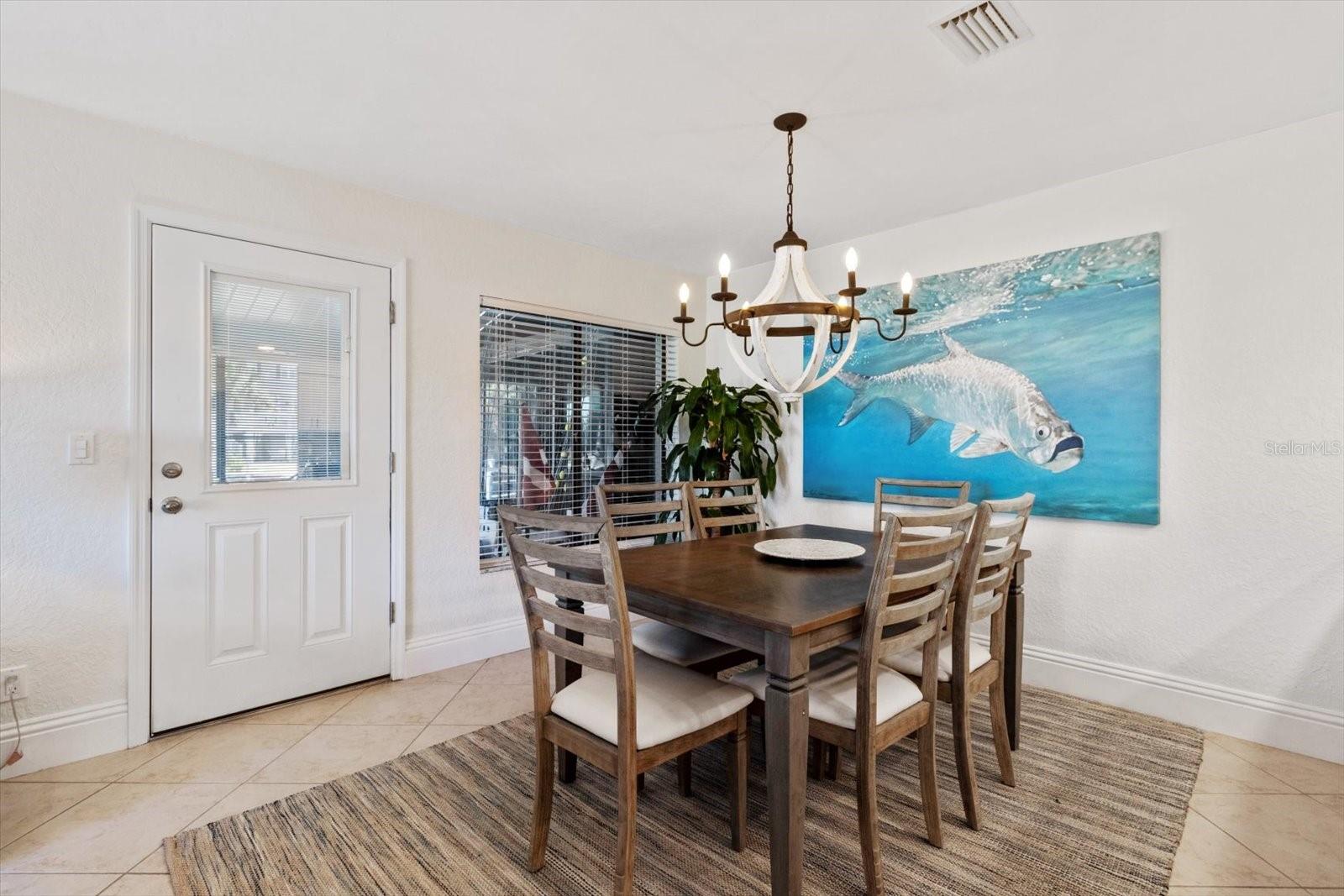 PARADISE POINT VILLAS CONDO - Residential