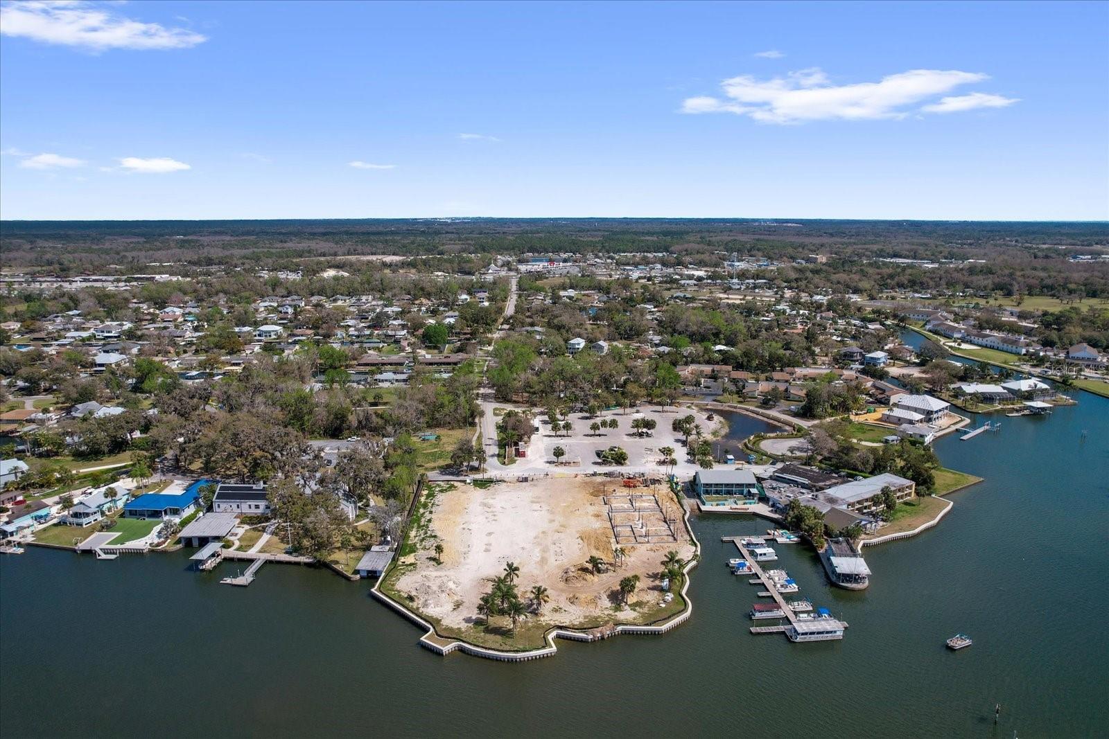 PARADISE POINT VILLAS CONDO - Residential