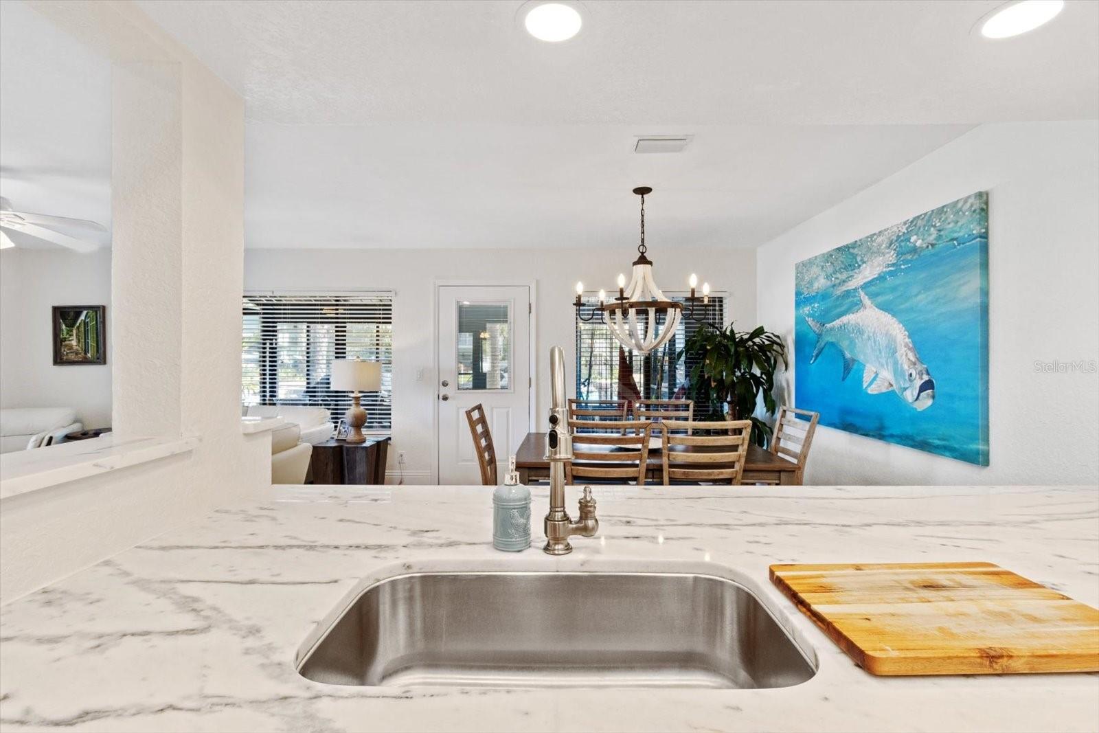 PARADISE POINT VILLAS CONDO - Residential