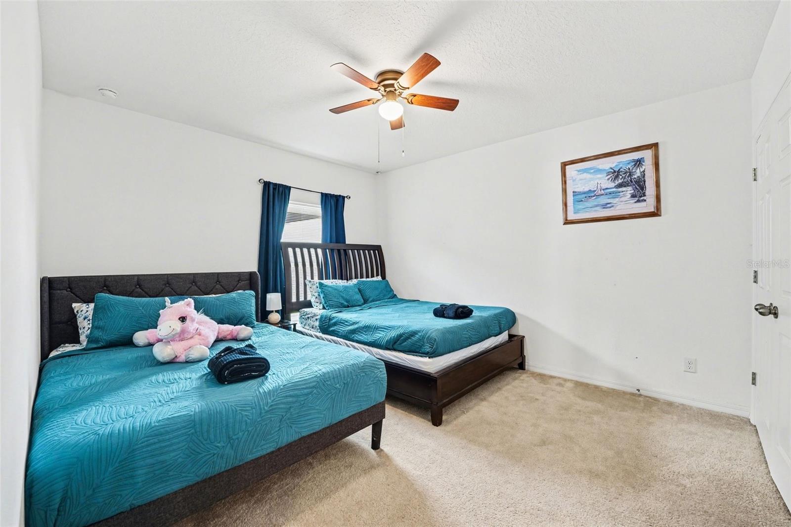 LAUREL ESTATES - Residential