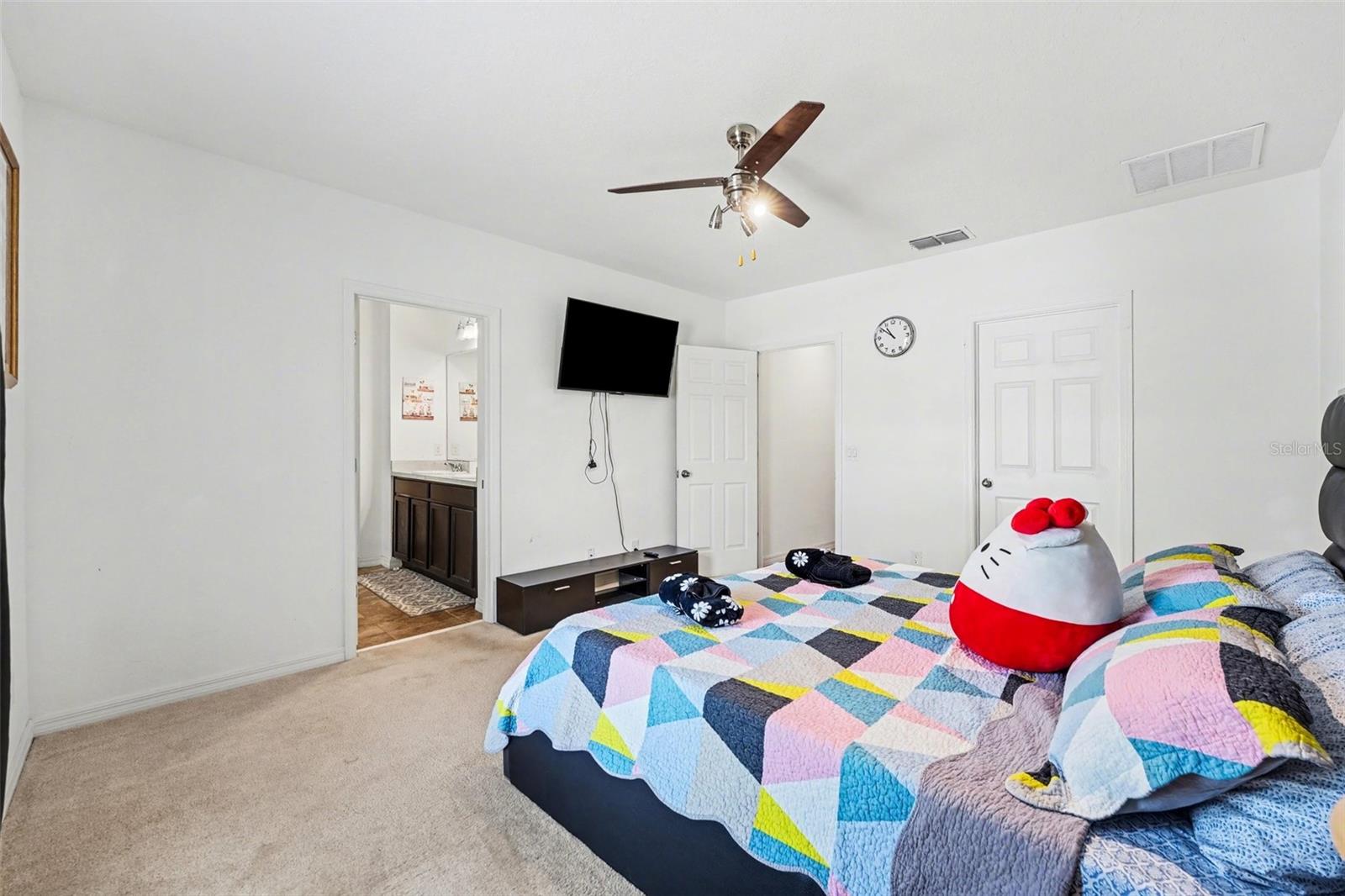 LAUREL ESTATES - Residential