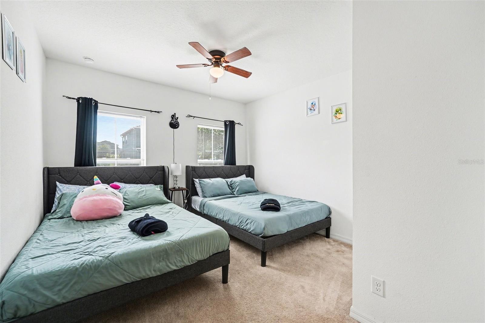 LAUREL ESTATES - Residential