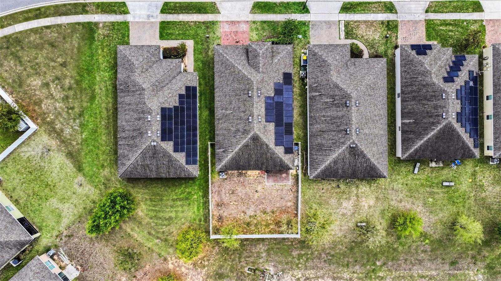 LAUREL ESTATES - Residential