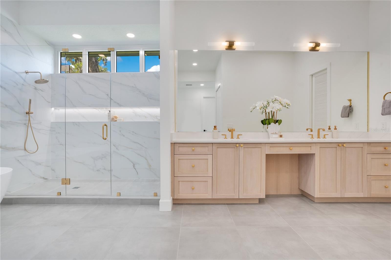 WINDERMERE TOWN - Residential