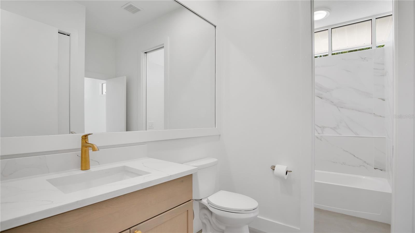 WINDERMERE TOWN - Residential