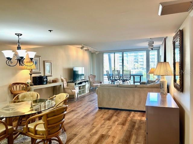 1095 GULF OF MEXICO DRIVE 104