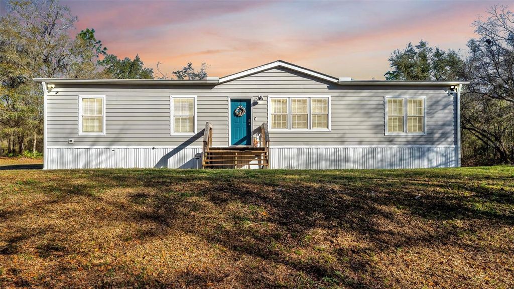 Photo of 2325 Ranchland Acres Road, Lakeland, FL 33809 (MLS # L4959917)