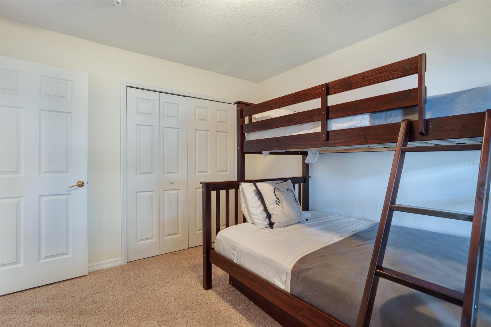 Ocean Walk Condo At Nsb Bldg 04 - Residential