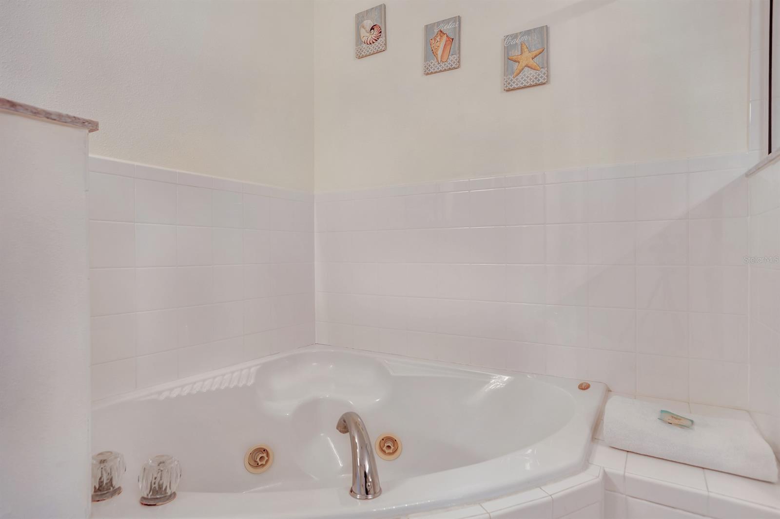 Ocean Walk Condo At Nsb Bldg 04 - Residential