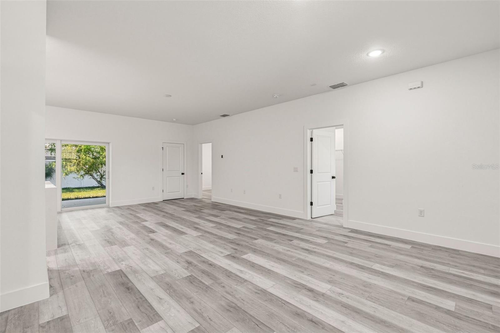 PORT CHARLOTTE SUB 08 - Residential