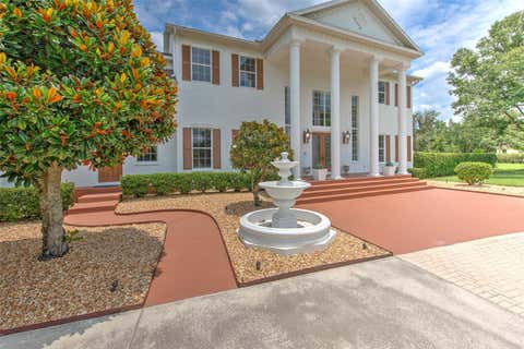 Photo of 11444 Hammock Oaks Ct, Lithia, FL 33547 (MLS # TB8526510)