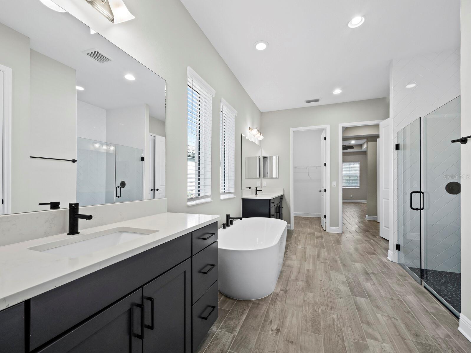 RIVO LAKES - Residential