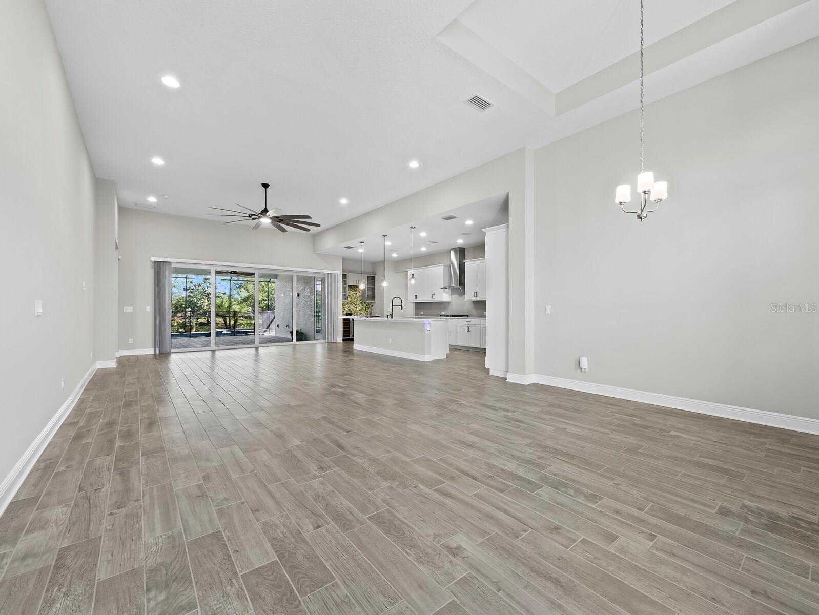 RIVO LAKES - Residential