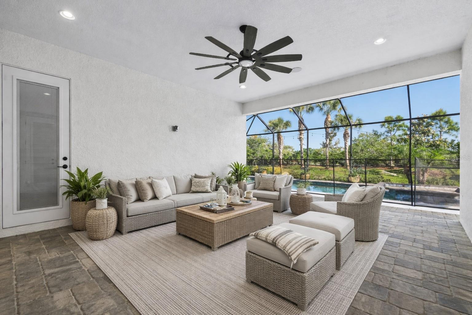 RIVO LAKES - Residential