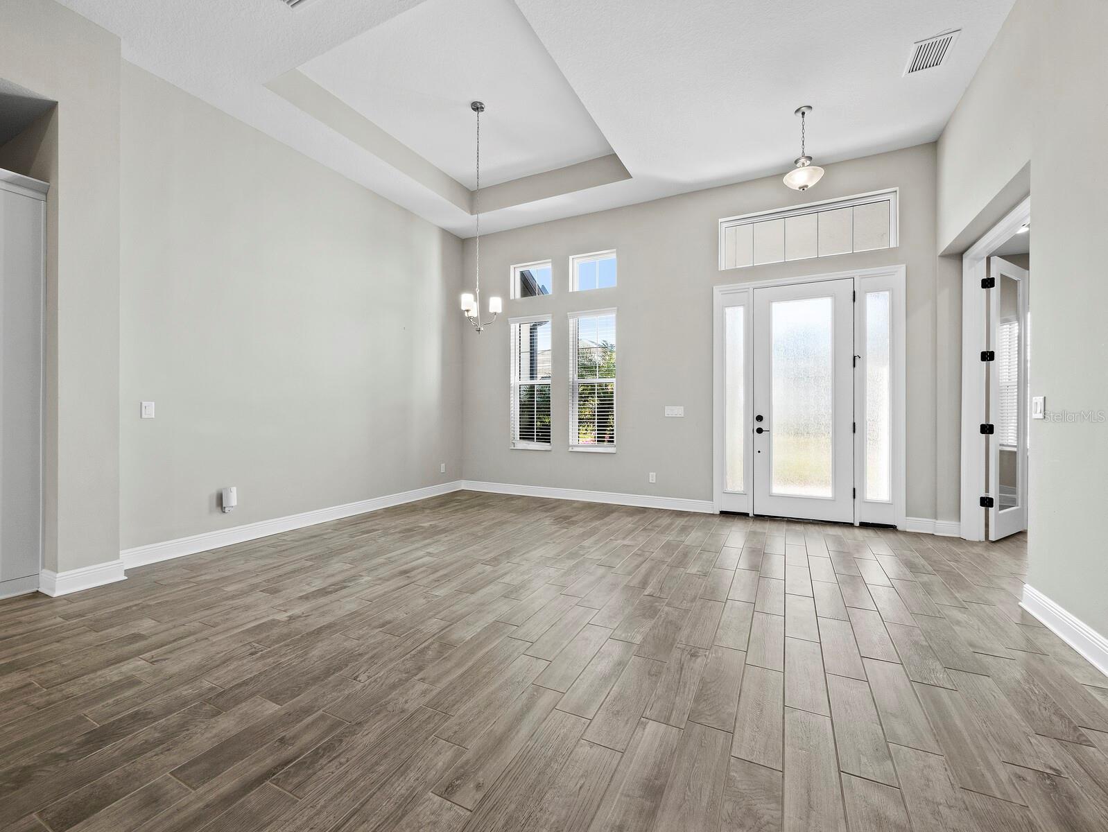 RIVO LAKES - Residential