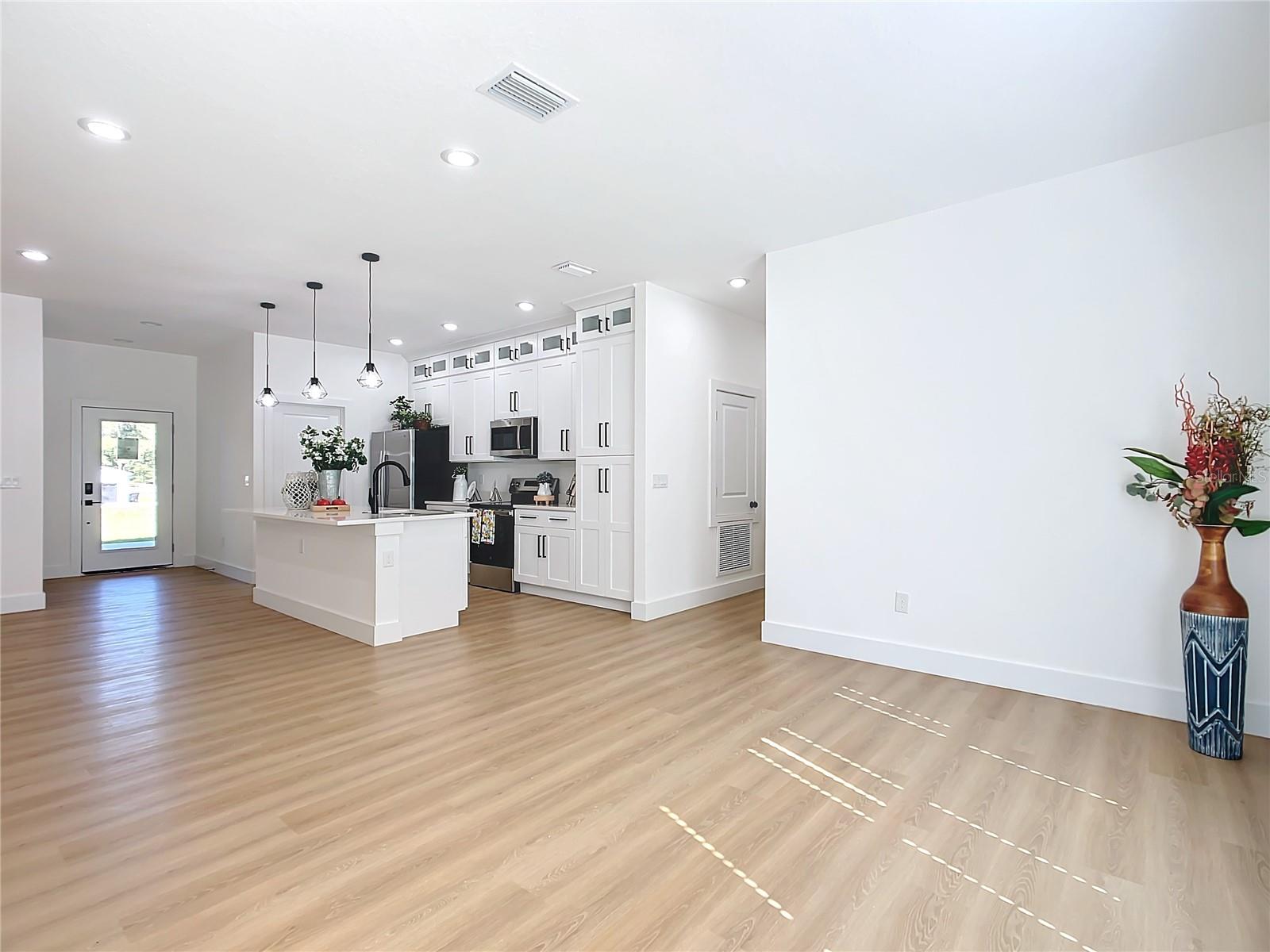 ROLLING HILLS UN 05 - Residential