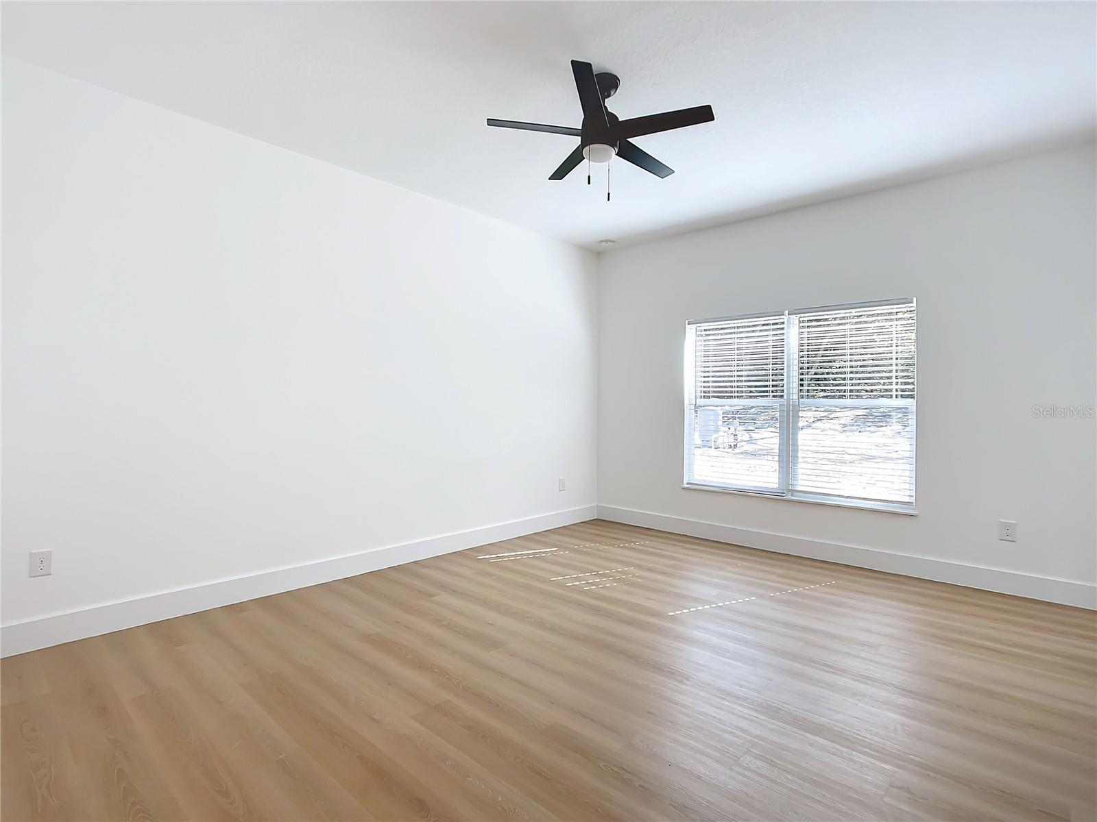 ROLLING HILLS UN 05 - Residential