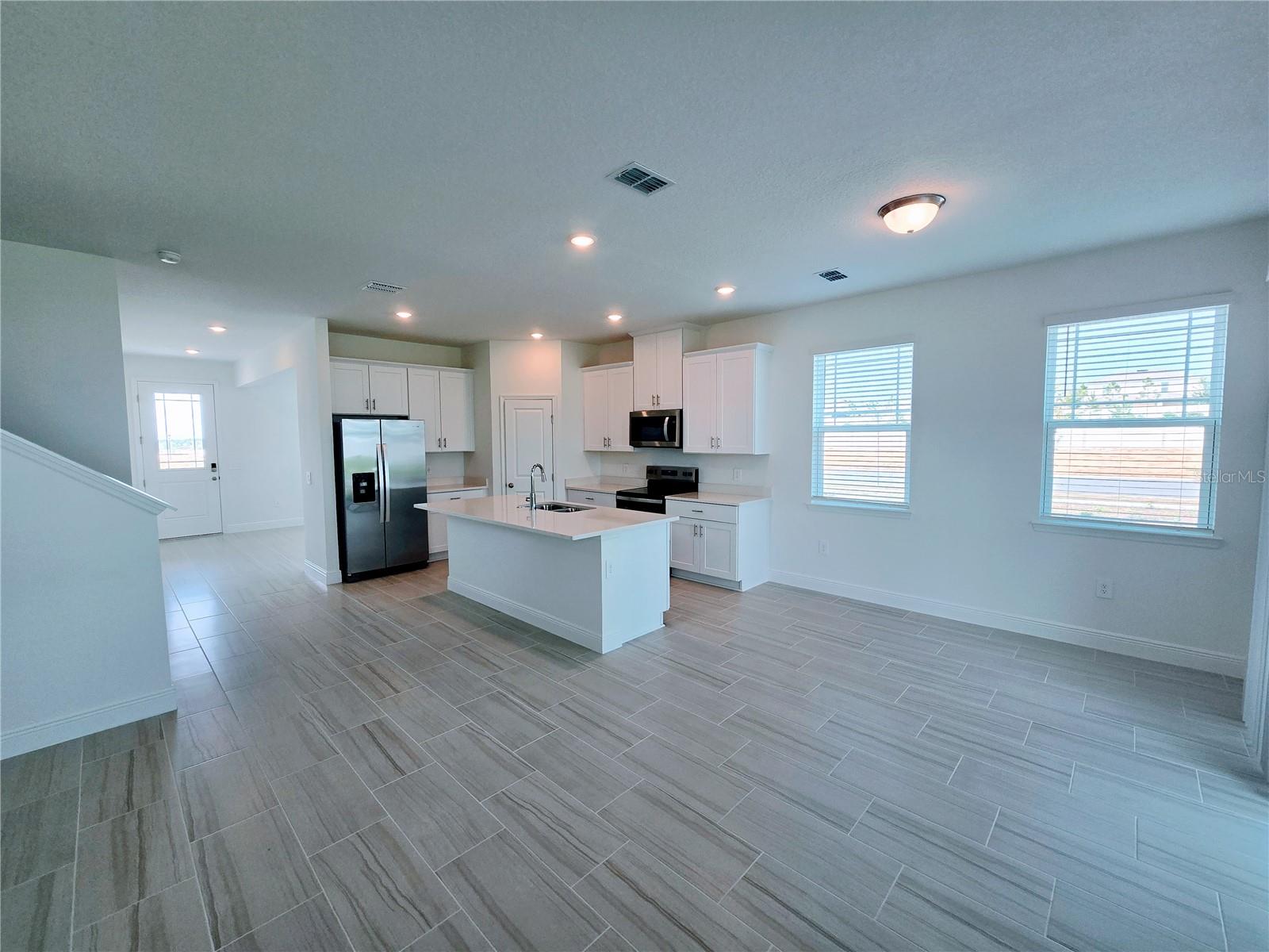 CYERENE AT MINNEOLA - Residential Lease