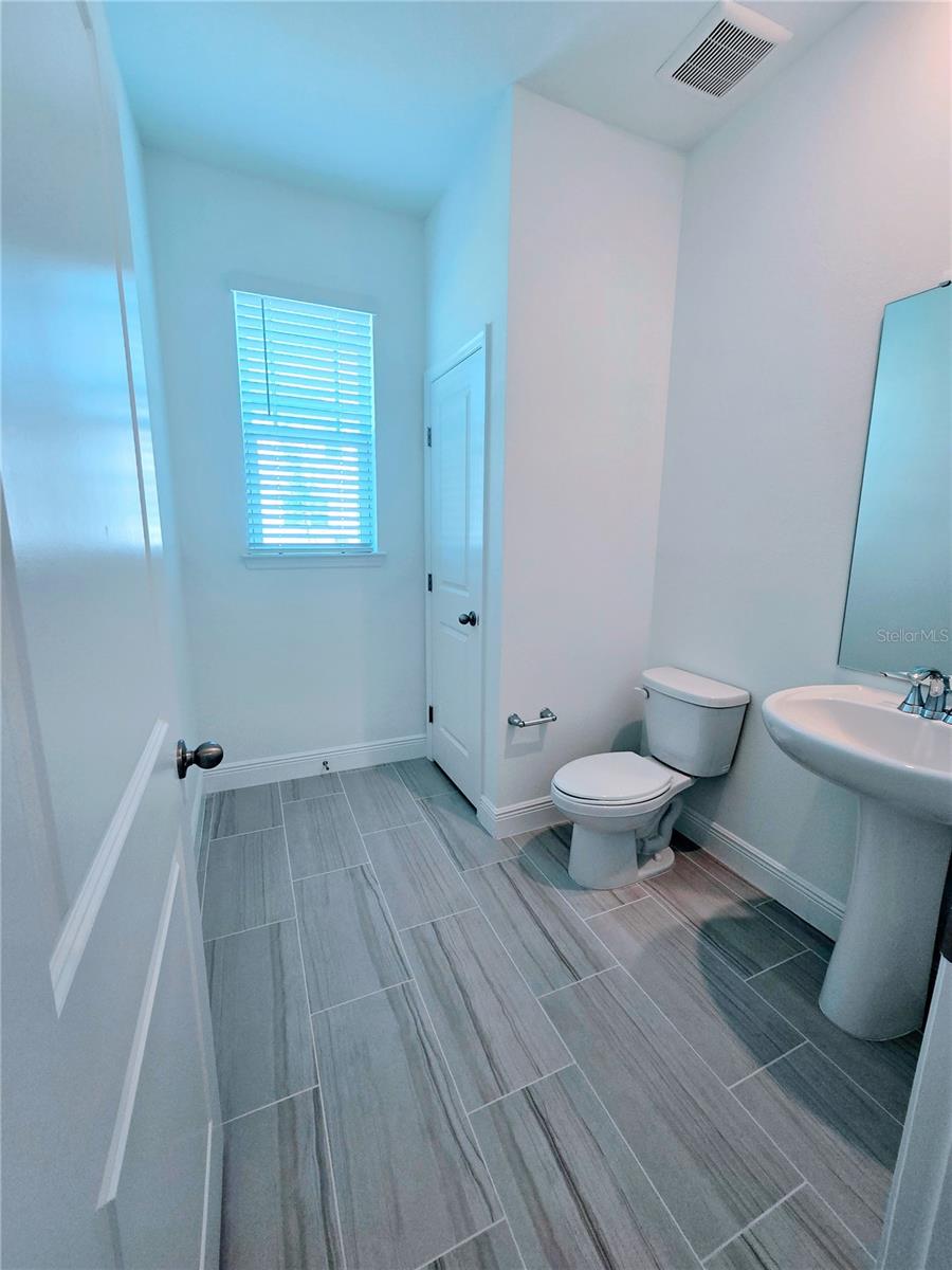 CYERENE AT MINNEOLA - Residential Lease