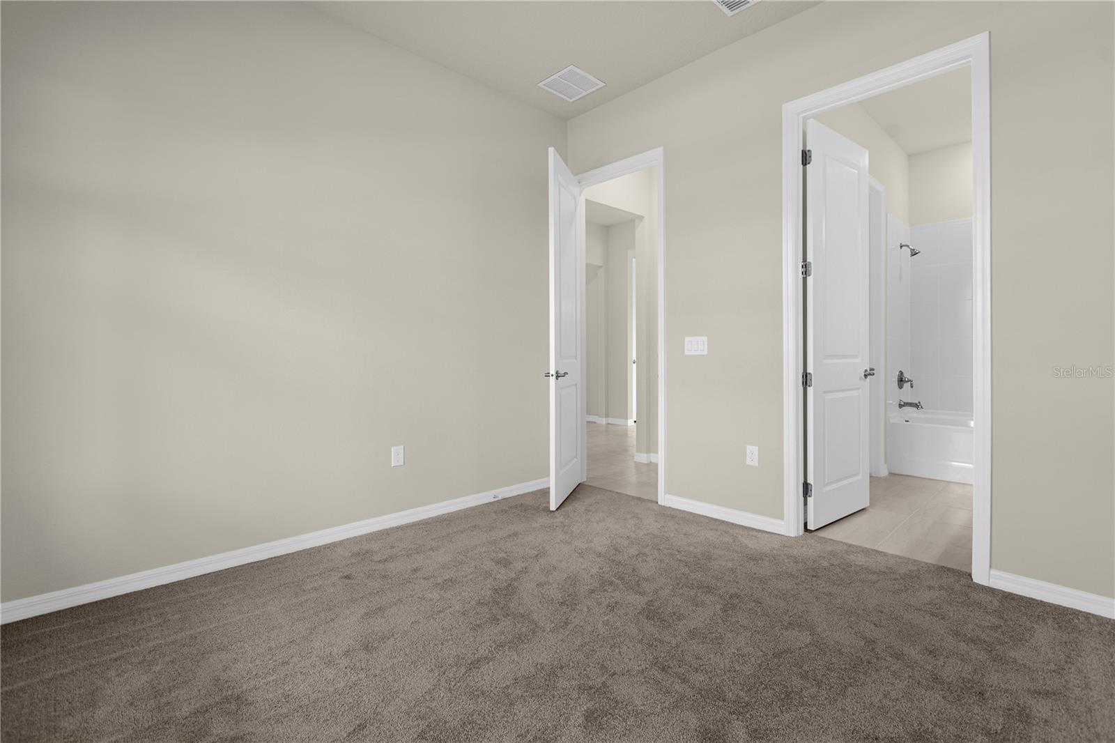 10411 PARK ESTATE AVENUE