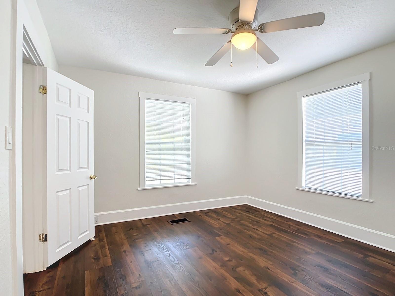 LARGO HEIGHTS REV - Residential Lease