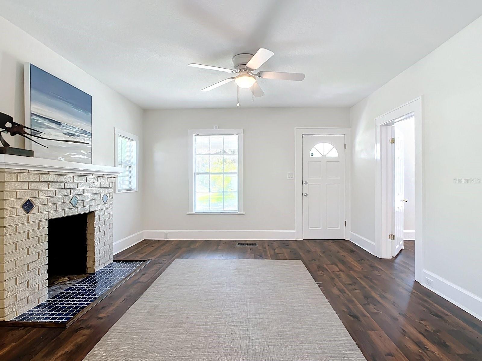 LARGO HEIGHTS REV - Residential Lease