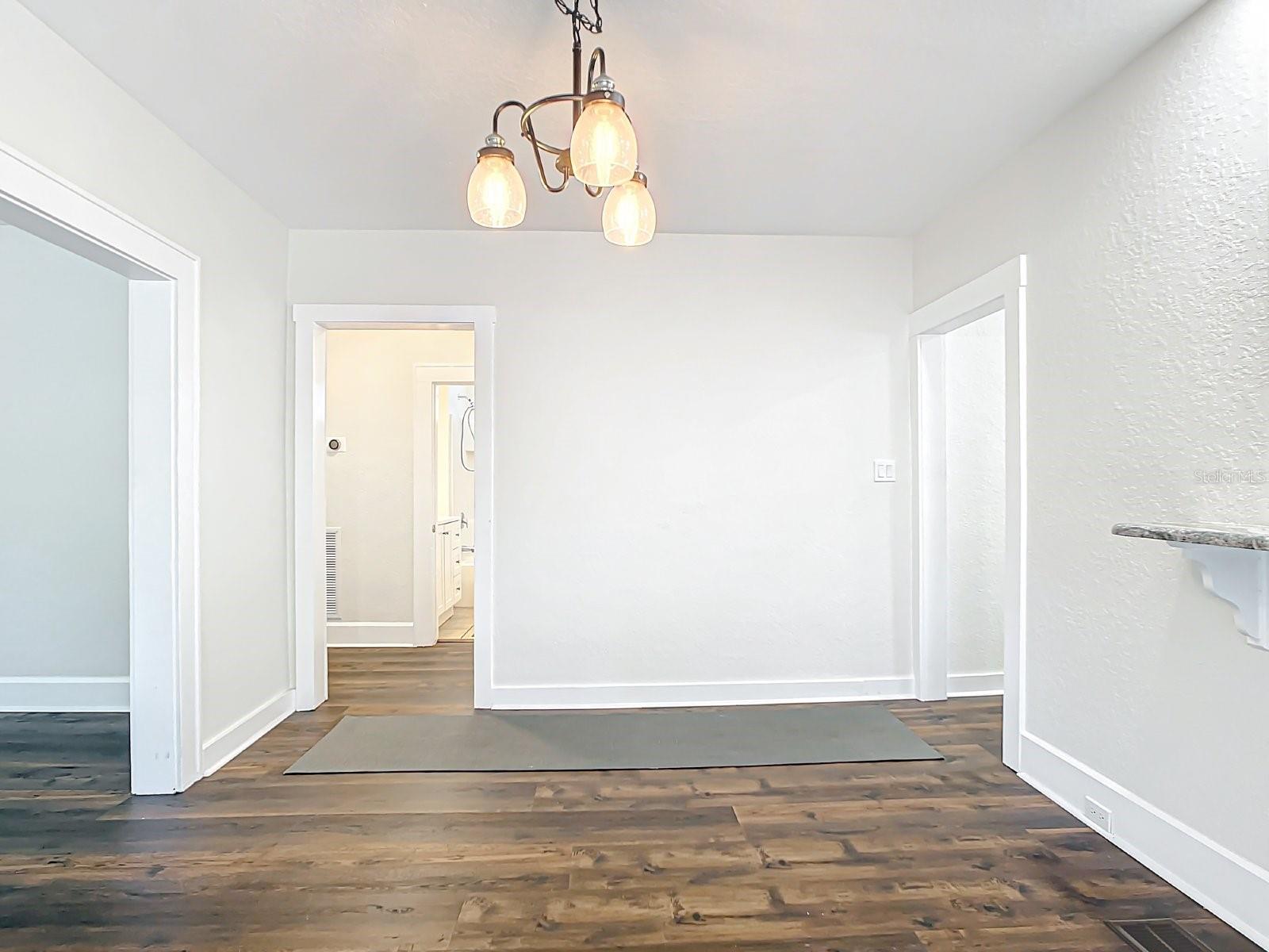 LARGO HEIGHTS REV - Residential Lease