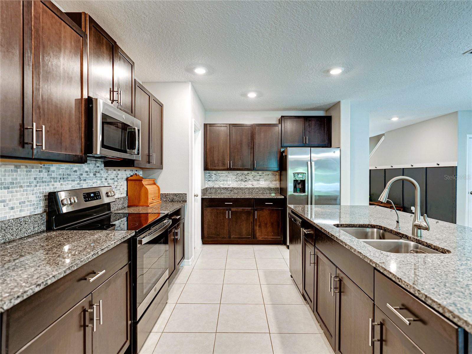 413 ROYAL EMPRESS DRIVE
