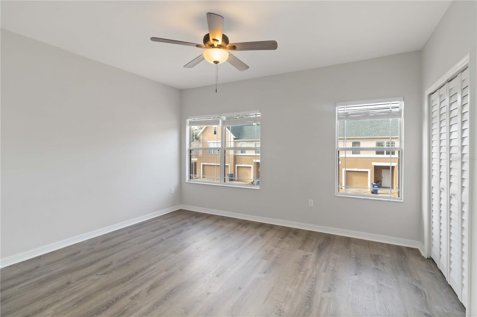 LAS PALMAS TWNHMS - Residential