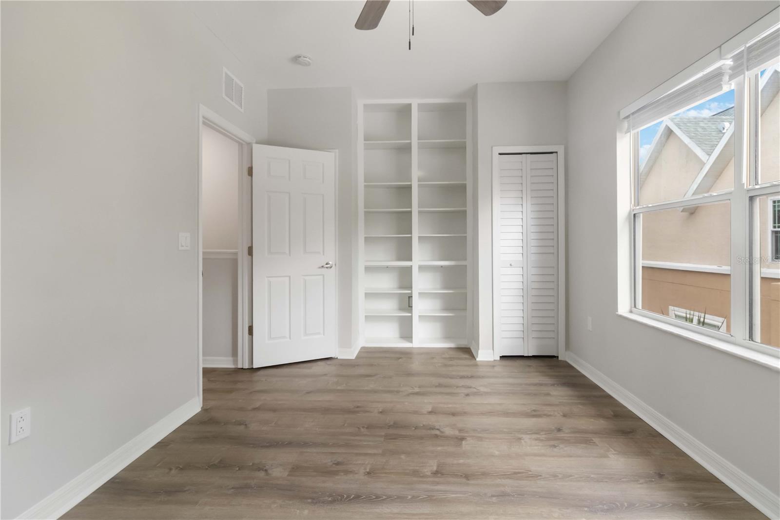 LAS PALMAS TWNHMS - Residential